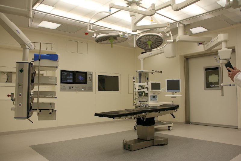 Hospitals &amp; healthcare